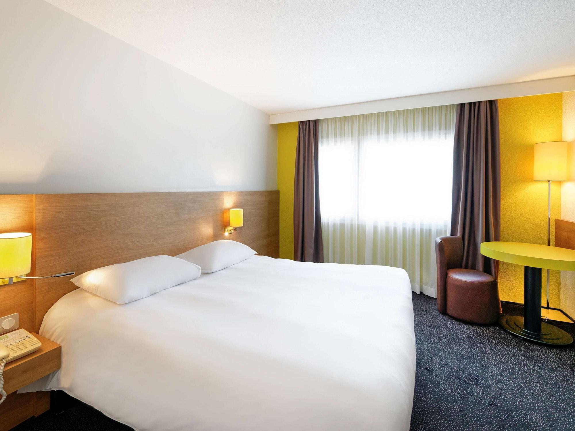 Отель Ibis Styles Chalon Sur Saone Экстерьер фото
