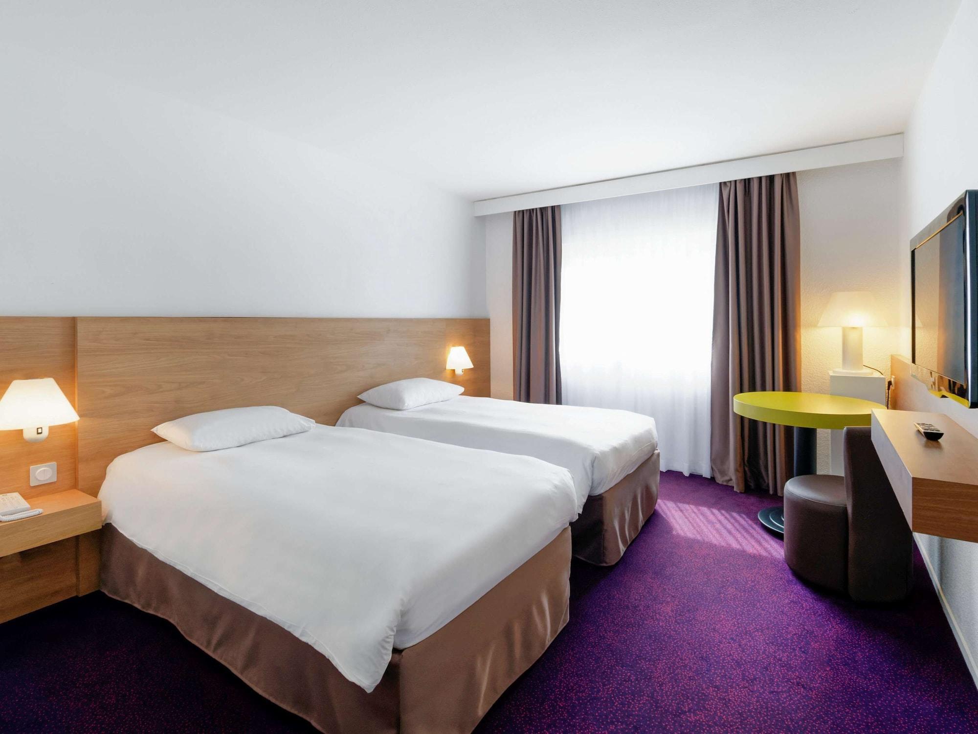 Отель Ibis Styles Chalon Sur Saone Экстерьер фото
