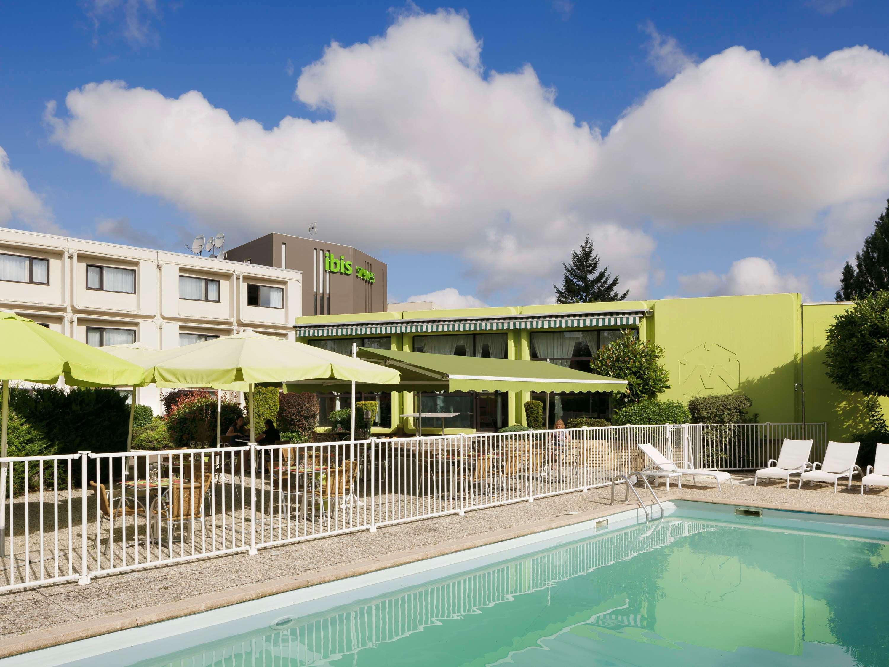 Отель Ibis Styles Chalon Sur Saone Экстерьер фото