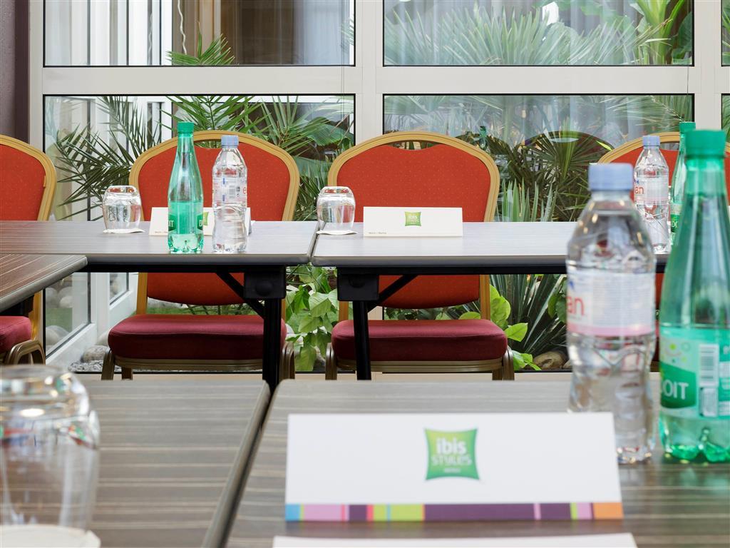 Отель Ibis Styles Chalon Sur Saone Экстерьер фото