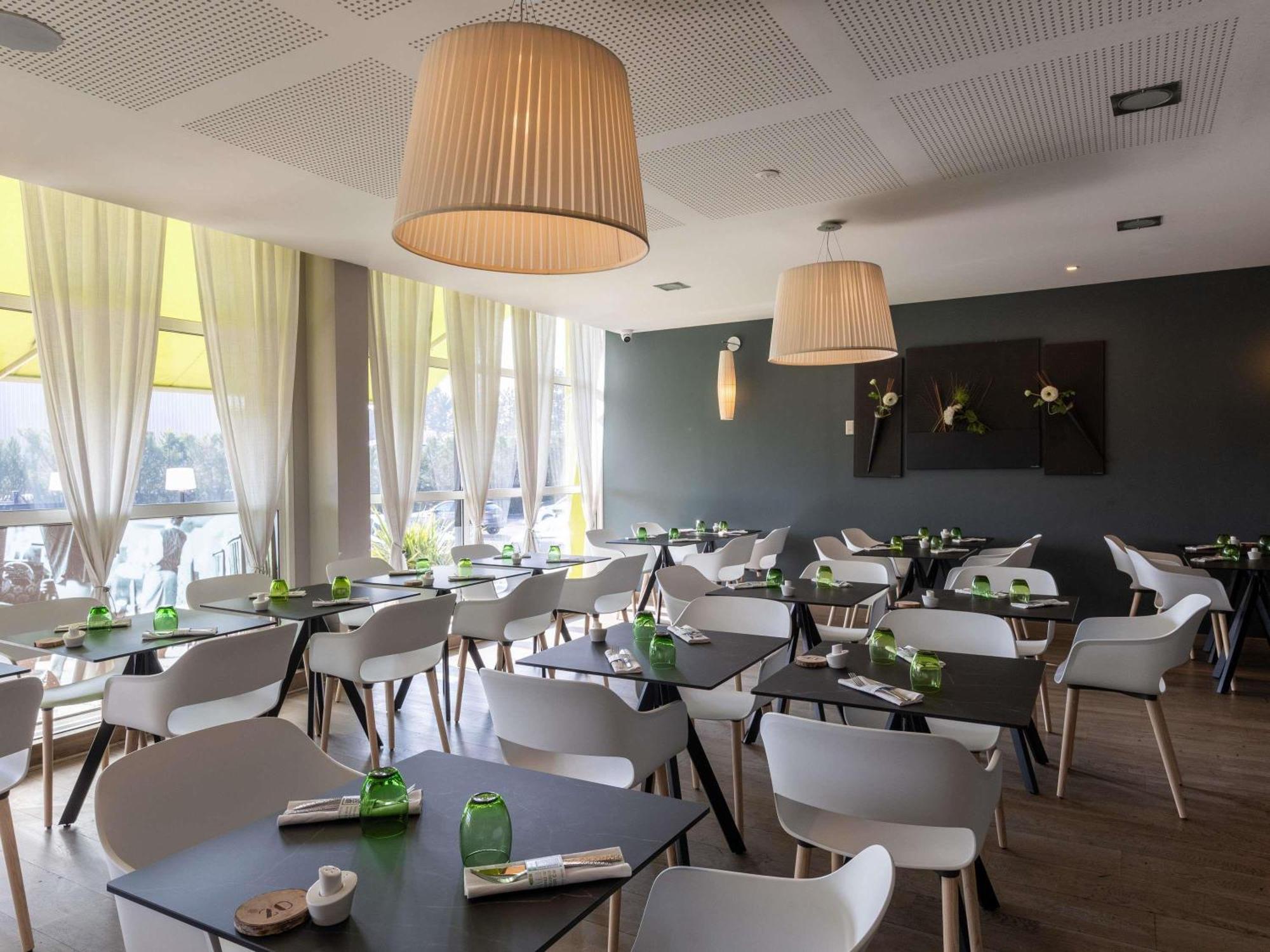 Отель Ibis Styles Chalon Sur Saone Экстерьер фото
