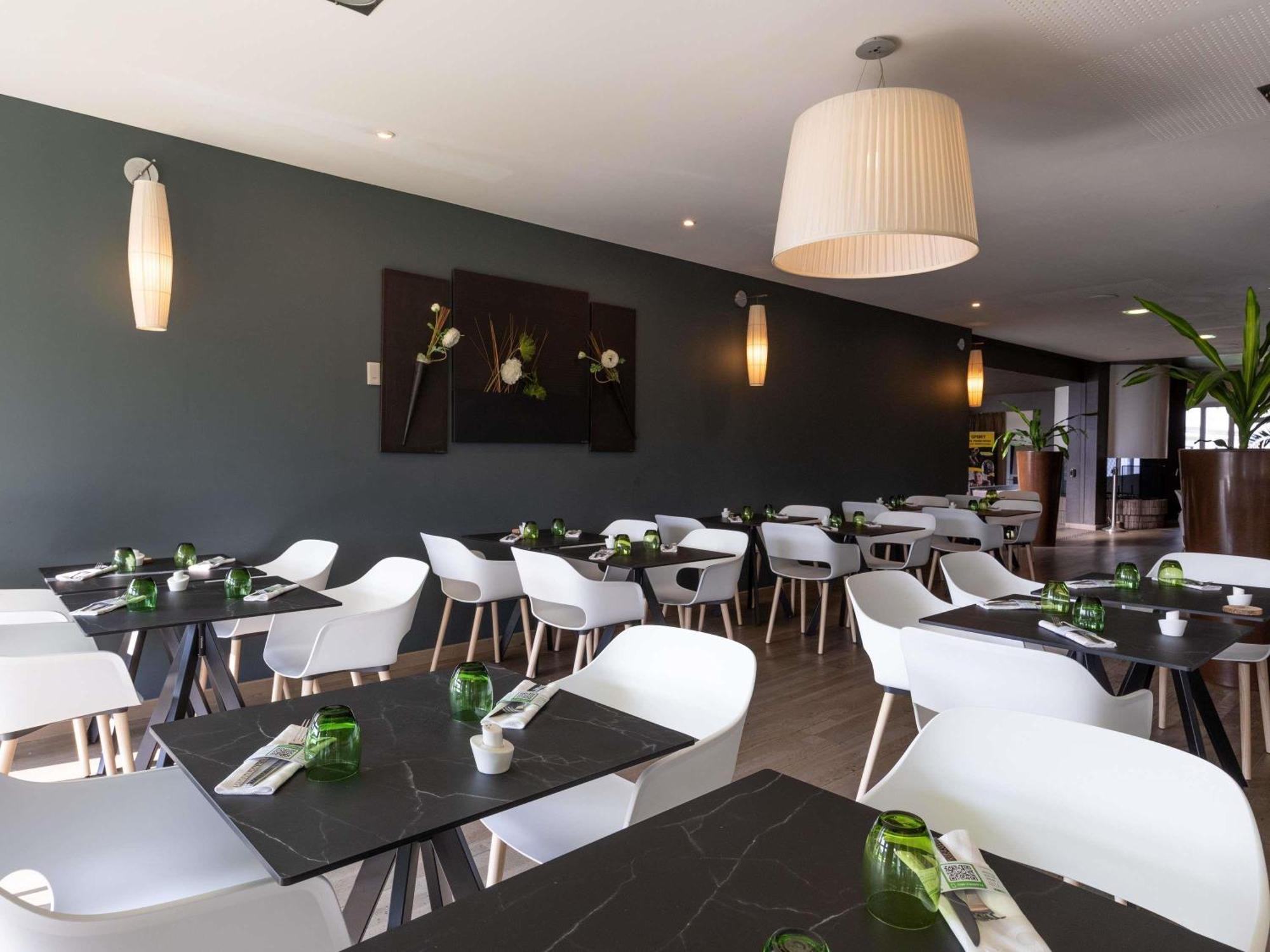 Отель Ibis Styles Chalon Sur Saone Экстерьер фото